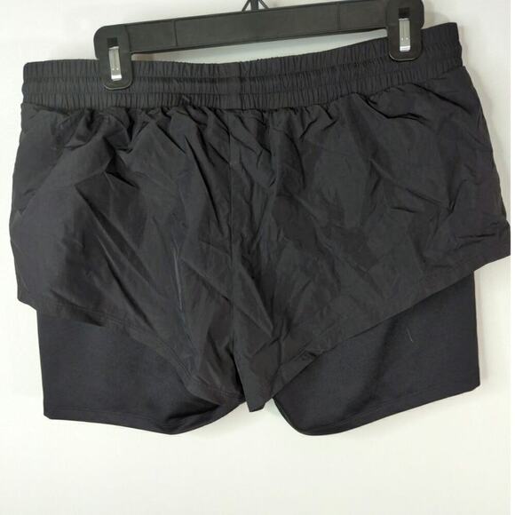 NWT PINK Victoria's Secret Black‎ 2 in 1 Sports Shorts Running Workout Size L - Picture 5 of 9